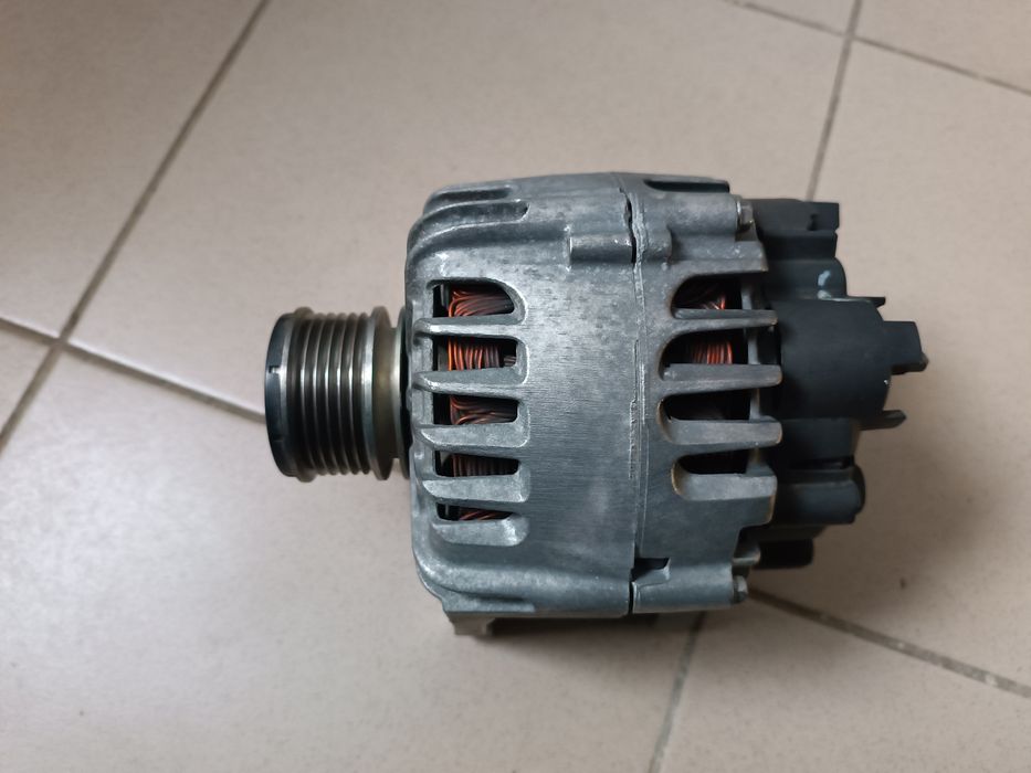 Генератор рено renault captur clio duster fluence  kangoo megane