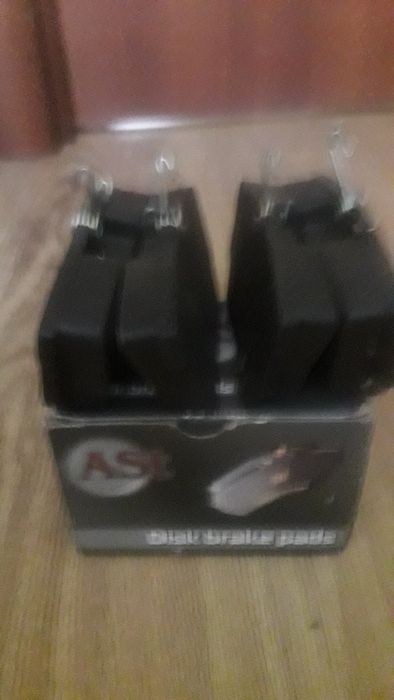 Продам    колодки   Renault   Trafic