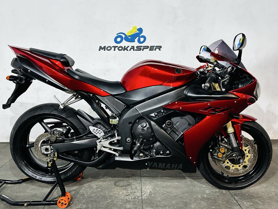 Yamaha R1 мото з європи (7000$)