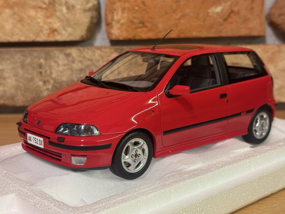 Punto 1 GT Laudoracing 1:18