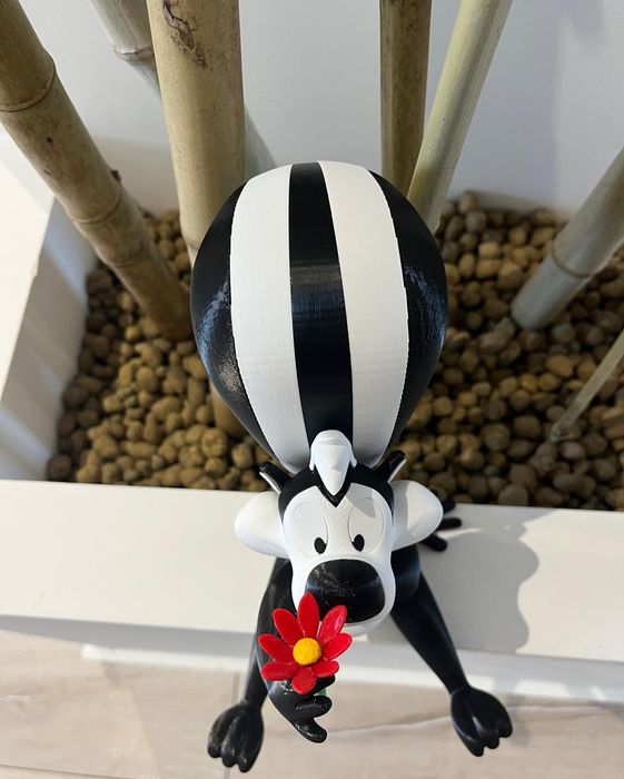 Boneco Pepe Le Pew