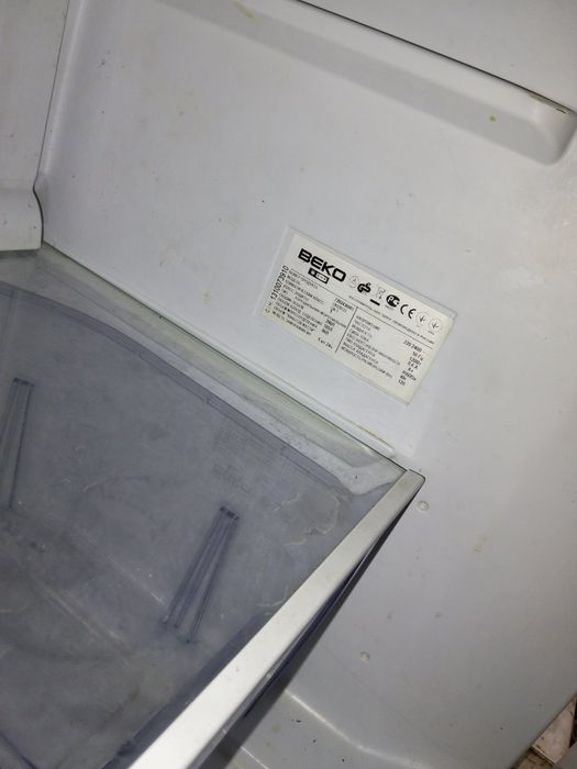 Холодильник в робочому стані  BEKO