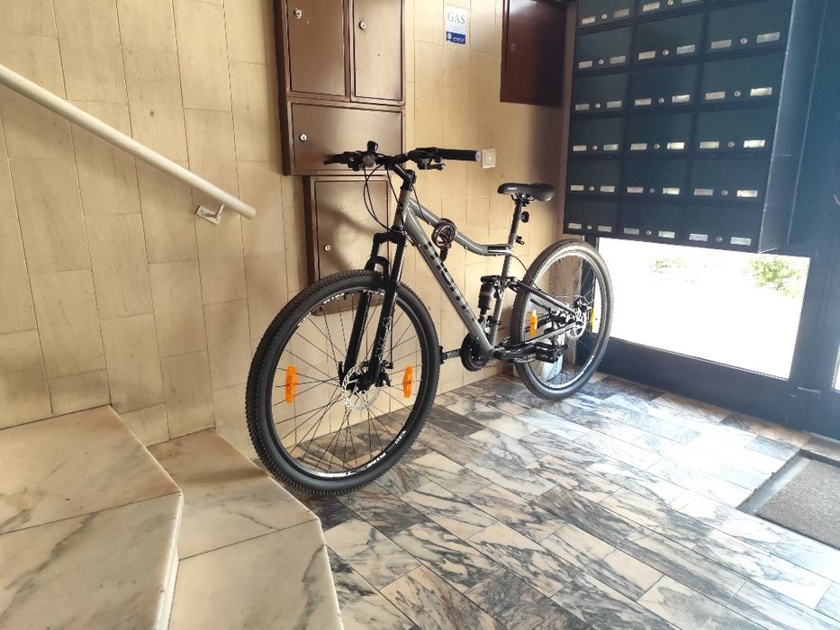 Bicicleta de montanha Rock FS 29