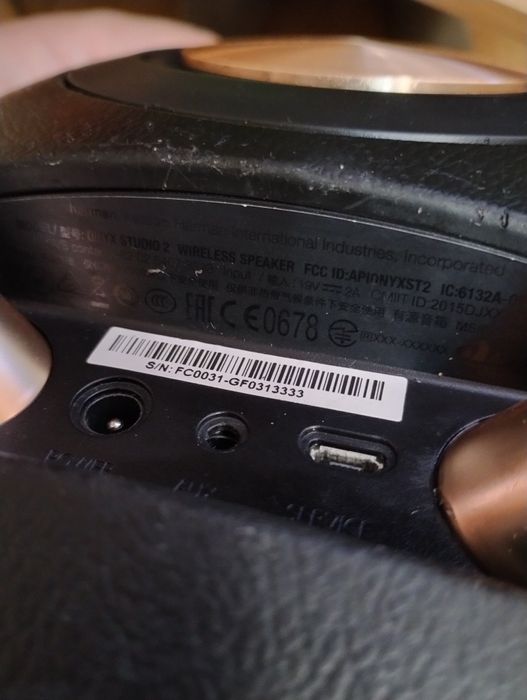 Harman Kardon Onyx studio 2