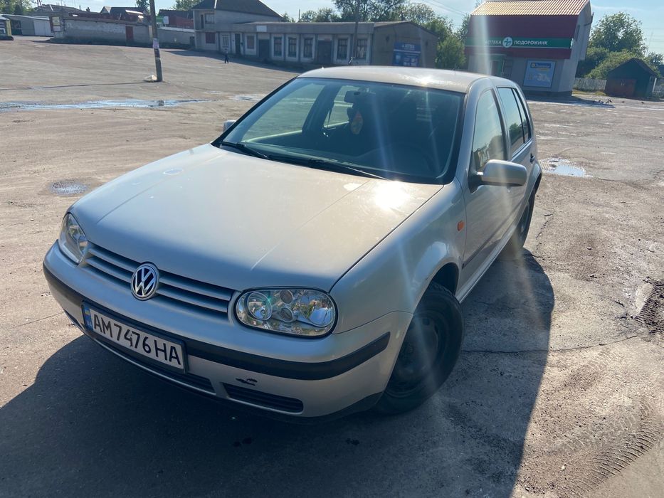 Volkswagen Golf 4