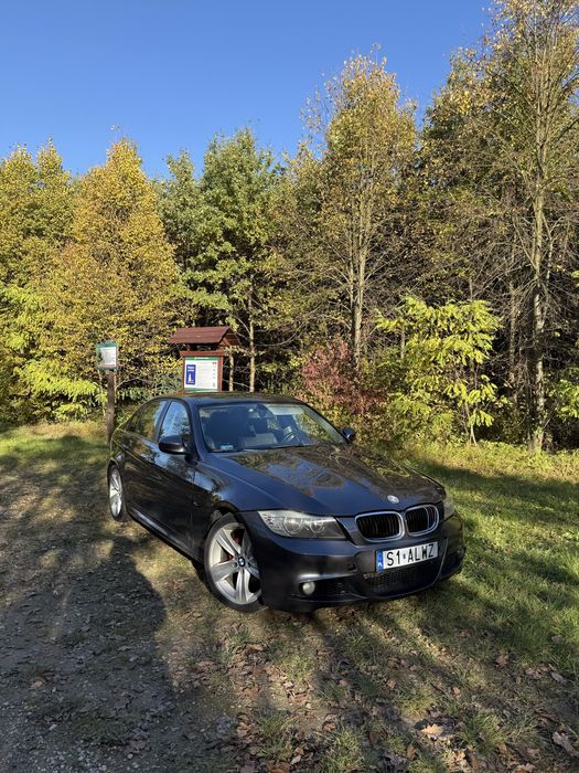 BMW Seria 3 320i E90