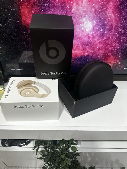 Beats Studio Pro Wireless - Cor Sandstone (Como Novos / Selados)