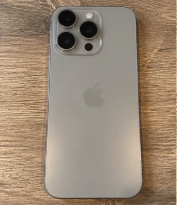 Vendo Iphone 15 pro