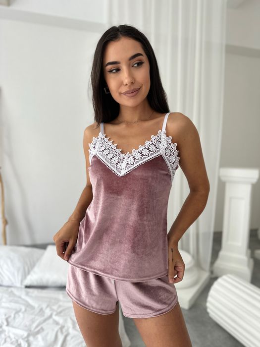 Піжама жіноча велюрова/Пижама женская  велюрова розмір S-2XL 42-50