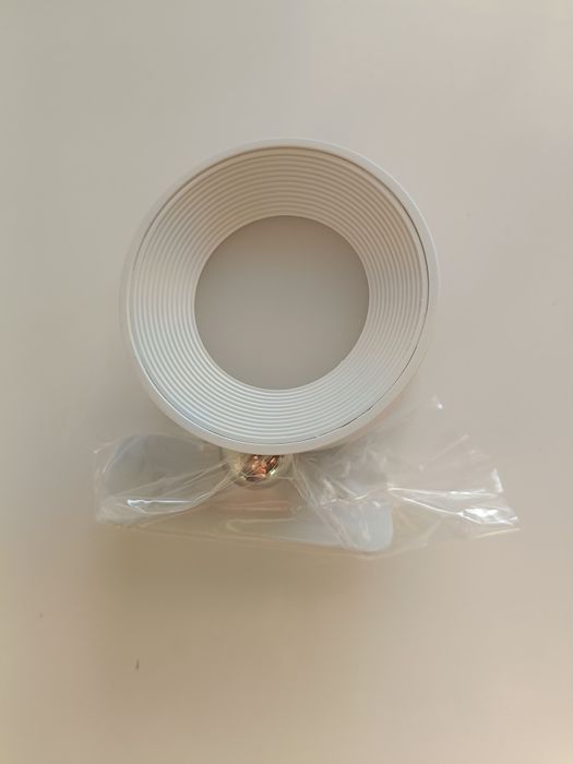 Lampka LED na pilota