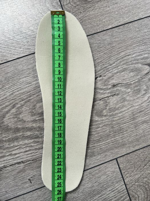 Кросівки ( високі) жіночі