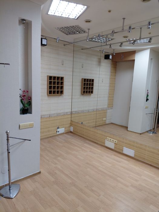 Сдаю Офис.на Мариупольской.  28кв.м.8000т.