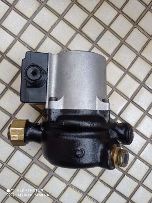 Циркуляційний насос Grundfos UPS 15-35/50 JULA Торг