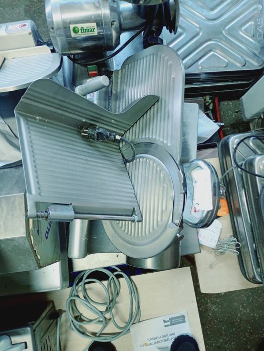 Kotleciarka Steaker  Piła taśmowa Lady chłodnicze