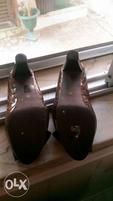 Sapatos MIRIAM em pele - Nº38