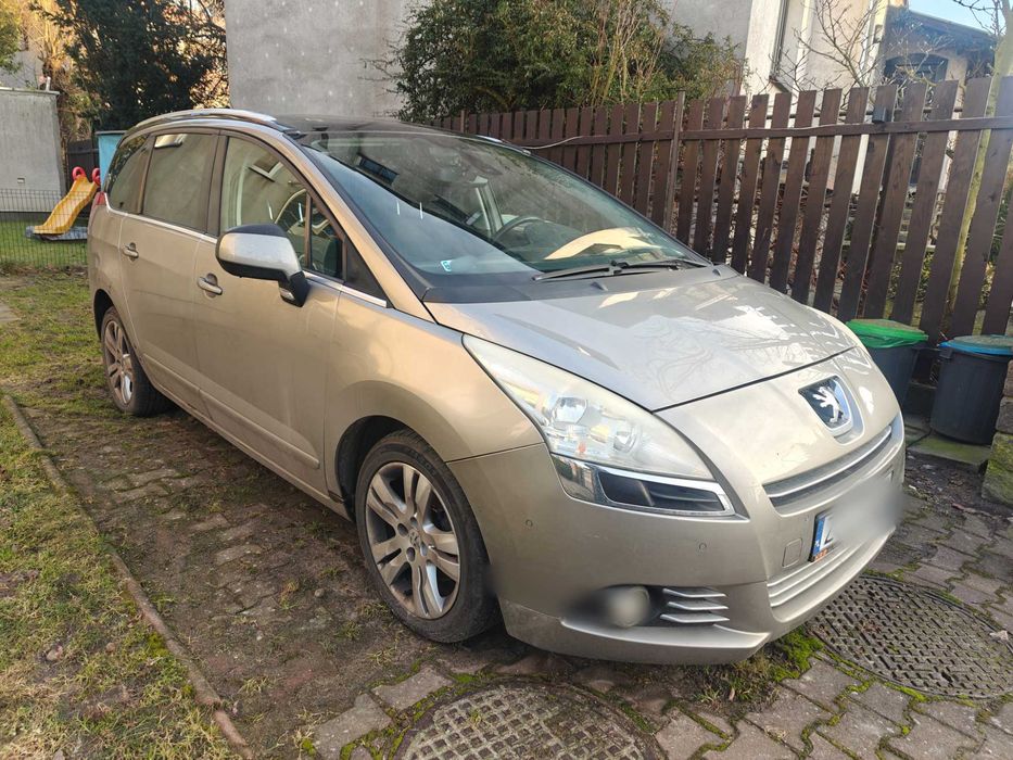 Peugeot 5008 1.6 THP 156 km