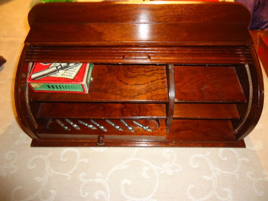 Escrivaninha de Mesa