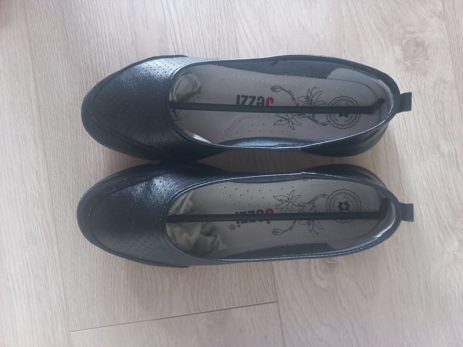 Buty damskie czarne damskie sportowe baleriny r.38 Nowe