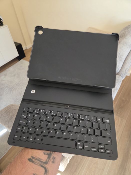 Capa Samsung com Teclado Oficial TAB A9+