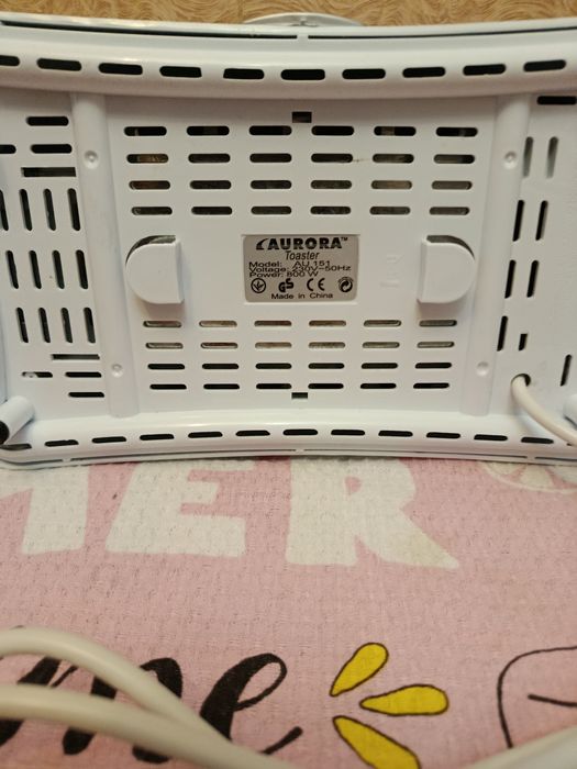 Продам тостер AURORA.Робочий