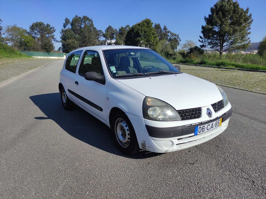 Renault Clio II 1.5 dCi Comercial – Económico e Fiável