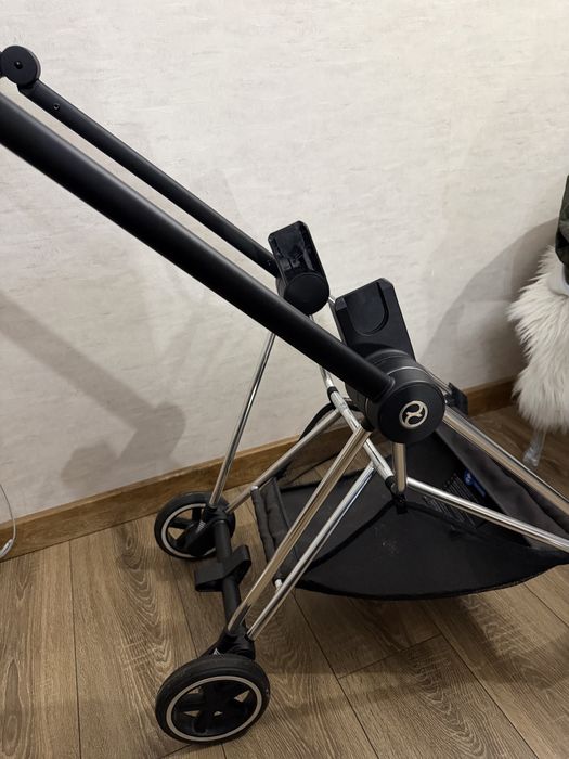 Адаптери cybex mios для автокрісла
