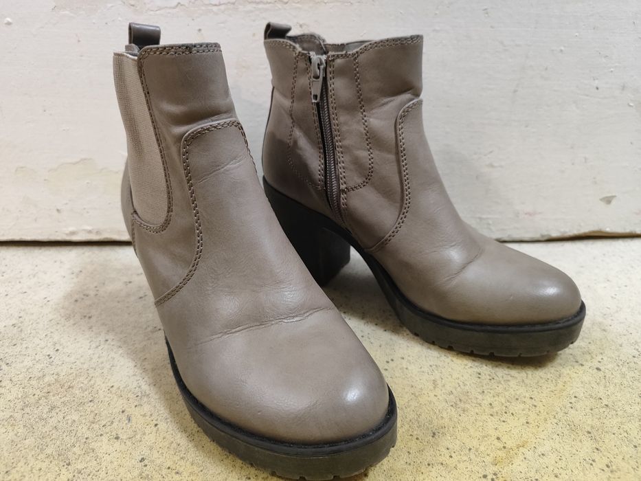 Женские осенние ботильоны ботинки