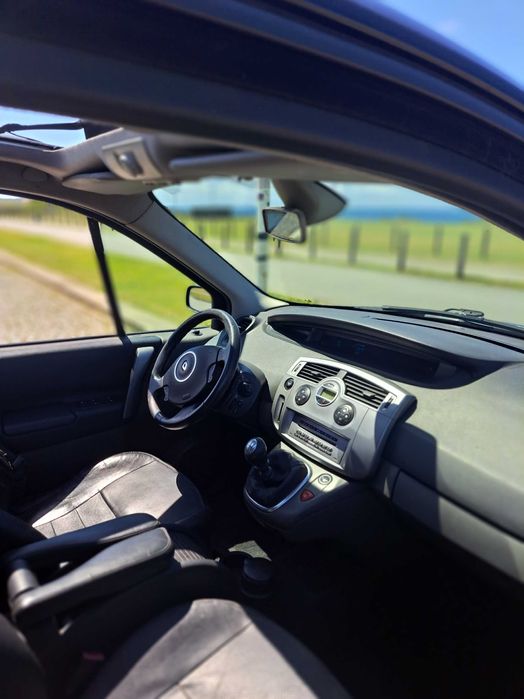 Renault Scenic 1.5 com tecto abrir