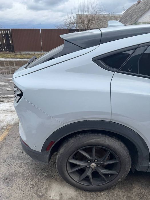 Ляда бампер фонар ford mustang e-mach розборка