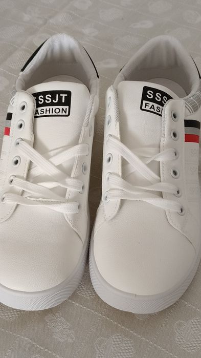 Tênis de homem fashion