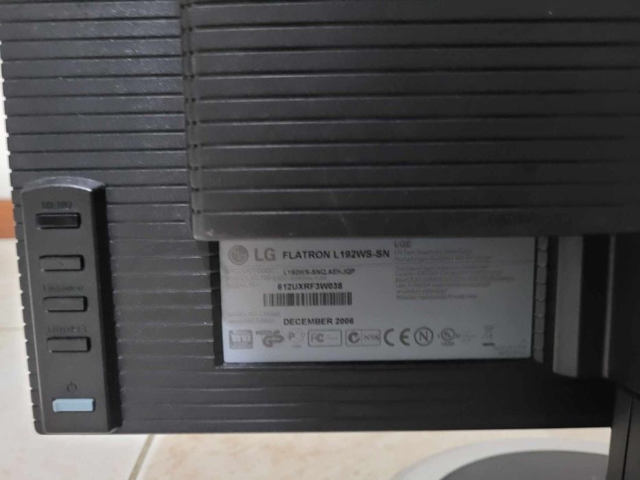 LG Computer Monitor64730212875394124