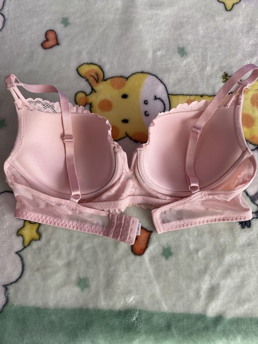 Бюстгалтер рожевий