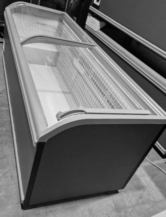 Розпродаж! Морозильна камера лар AHT Paris 210 White. Германія