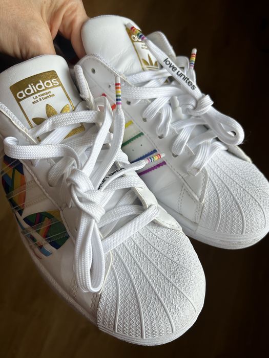 Кросівки Adidas Superstar Pride