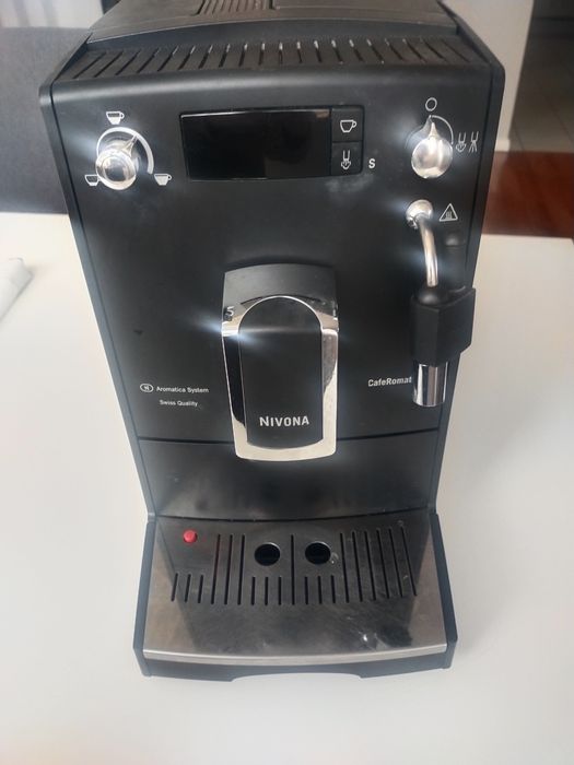 Ekspres do kawy Nivona Caferomatica