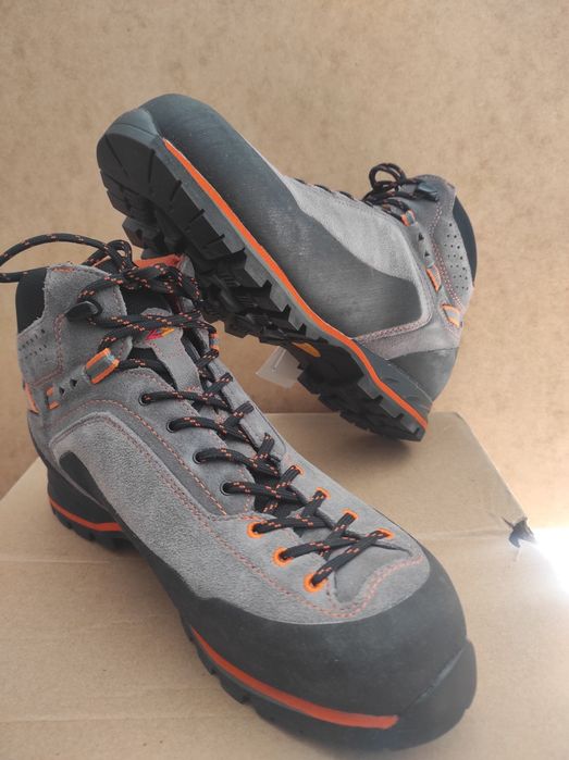 Buty trekkingowe Garmont Vetta GTX 44,5