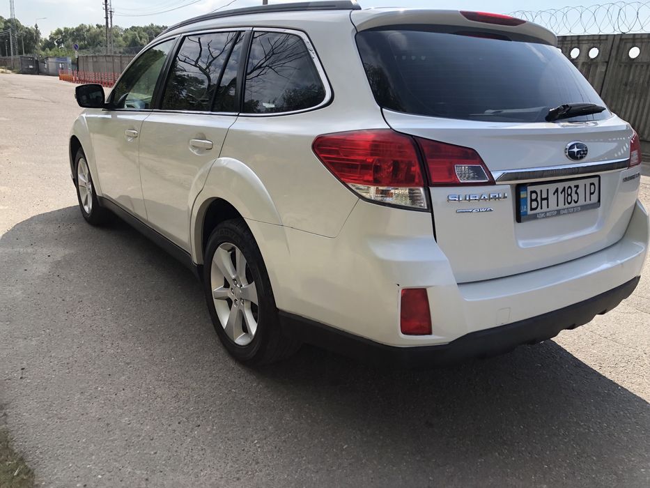 Subaru Autback 2013