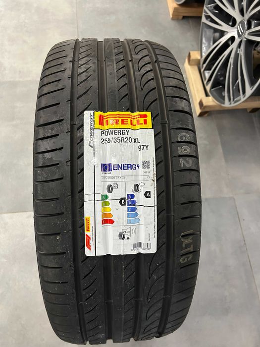 Koła letnie 20 5x112 ET45 AVUS AF16 Audi A6 C7 Pirelli 255/35R20