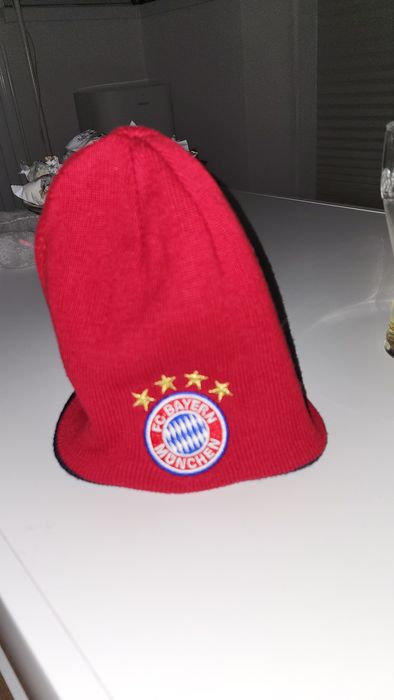Czapka zimowa BAYERN MONACHIUM dwustronna okazja ORYGINAL plus GRATIS