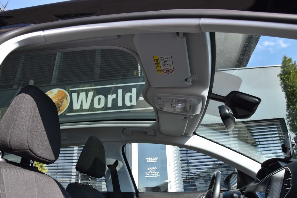 Wypożyczalnia Wynajem  Samochodu Peugeot 308 SW