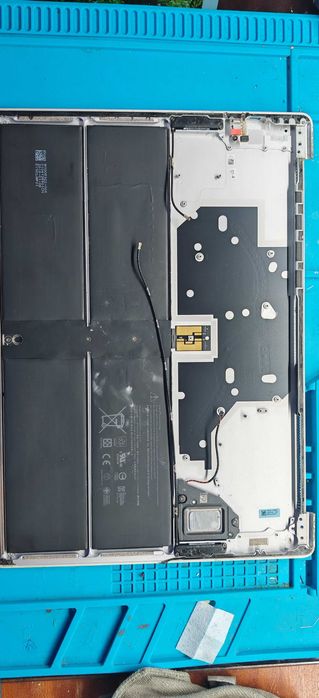 WINDOWS SURFACE 1769 (power adapter and parts)64170318068993123