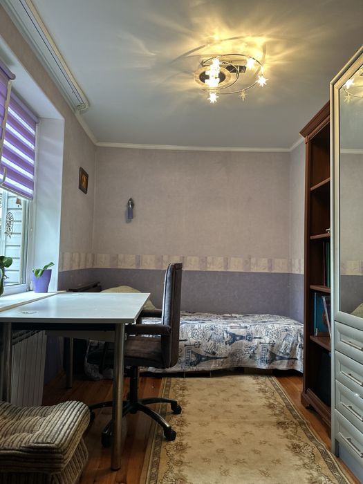 Продаж будинку вул.Мрії Бородинський Амстор