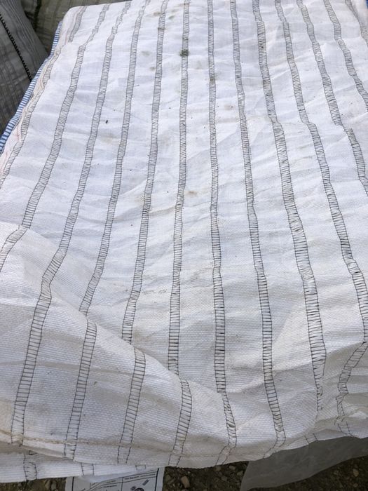 Big bags.                      …..64284136990465124