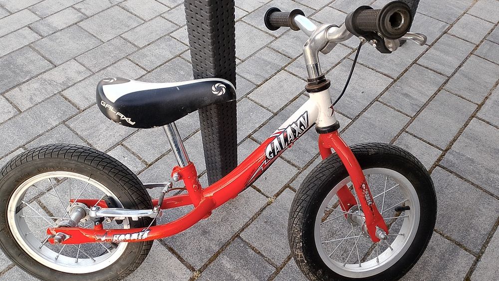 Rowerek biegowy z hamulcem