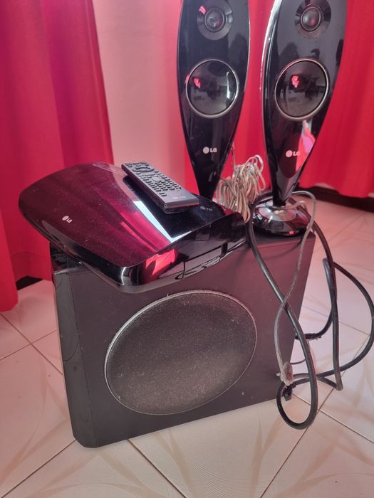 Coluna LG HT33S - DP soundbar sorround home cinema 300w