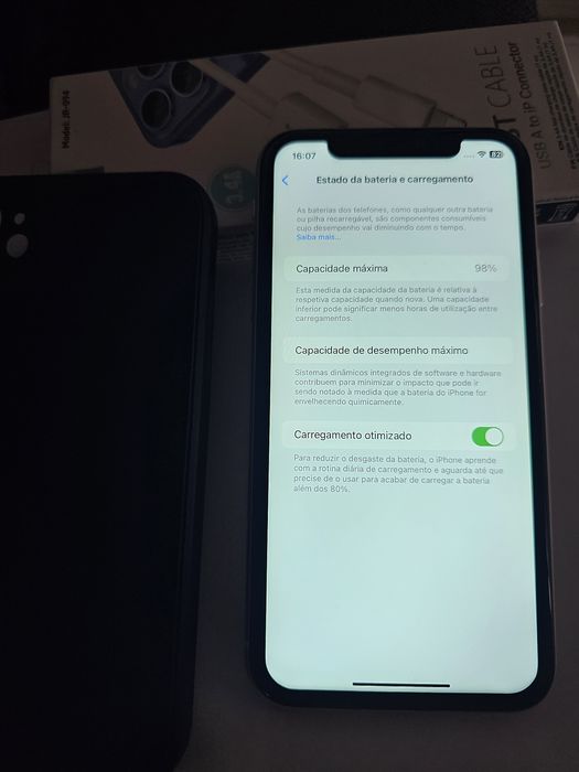 Iphone 11 64GB bom