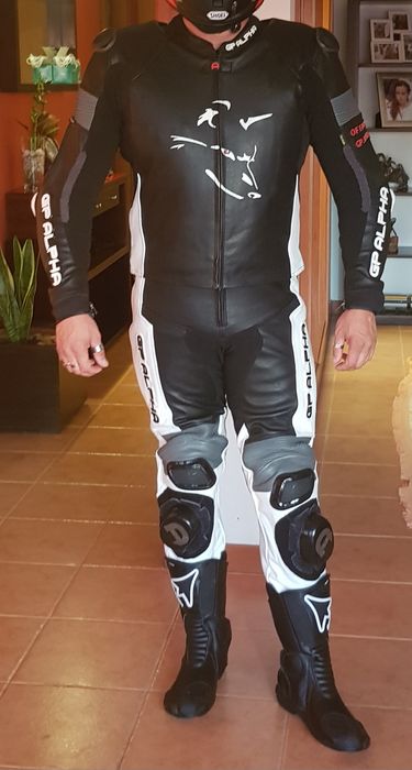 Vendo fato mota desportivo