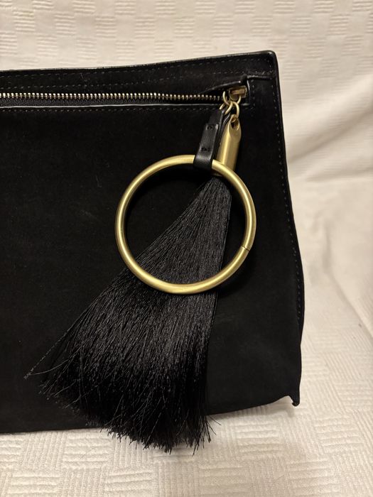 Продам клатч Mango