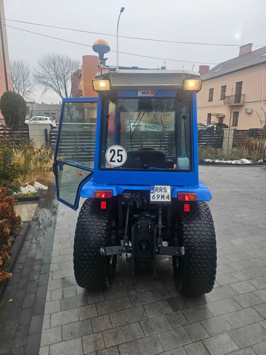 Ciągnik Traktorek ISEKI TF330 4x4 + pług