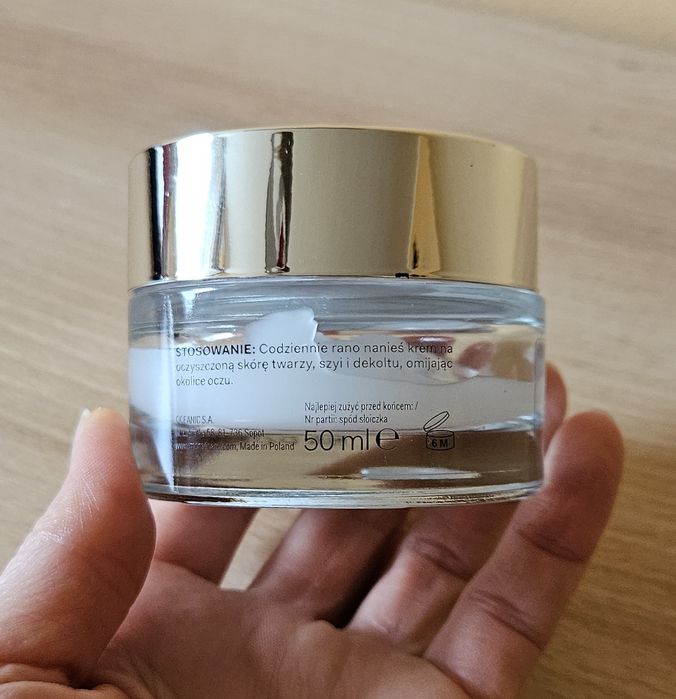 Krem - żelazko do twarzy More4Care na dzień